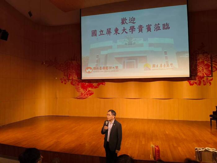 邱上嘉校長致歡迎詞