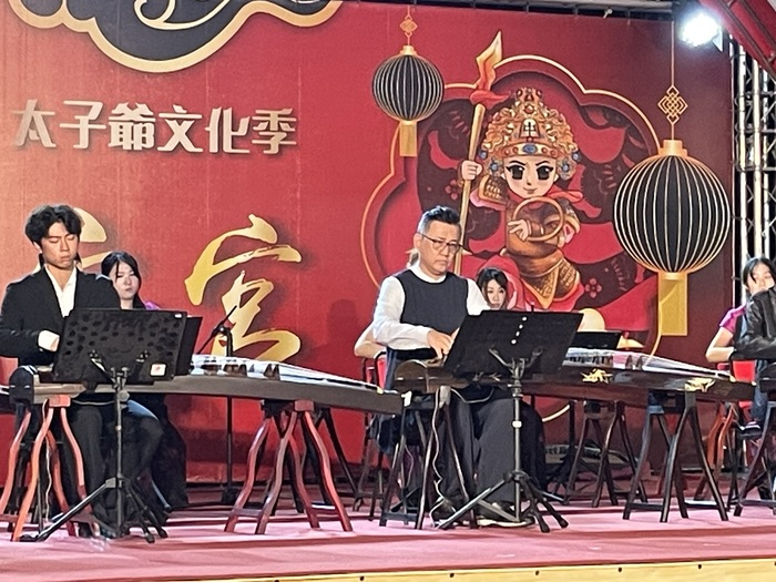 演出實況-箏樂團圖片