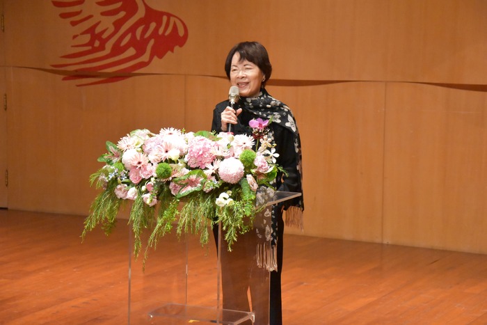 黃碧端前校長圖片