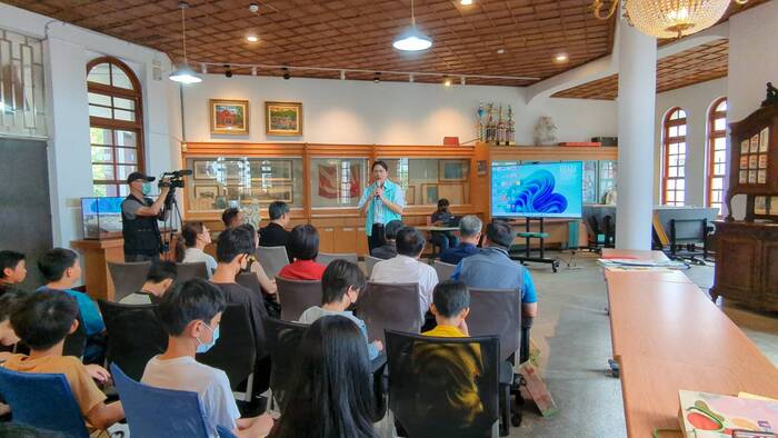 立人國小王全興校長