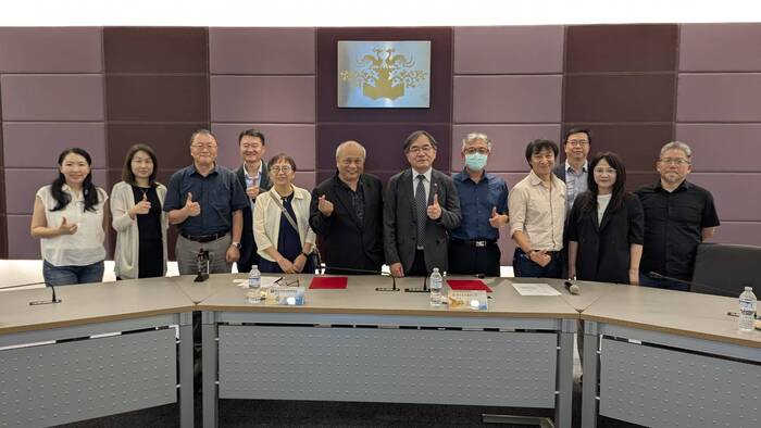 簽約禮成圓滿成功