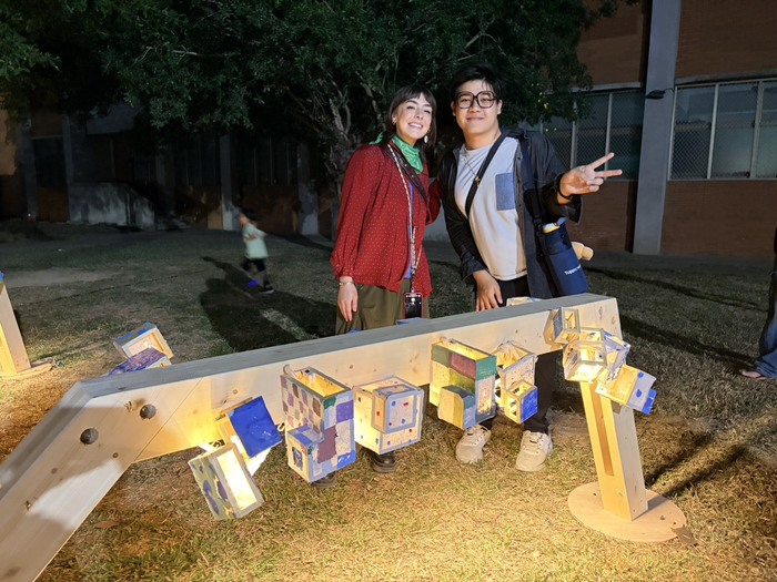 外籍交換生Hannah和僑生忠鑫