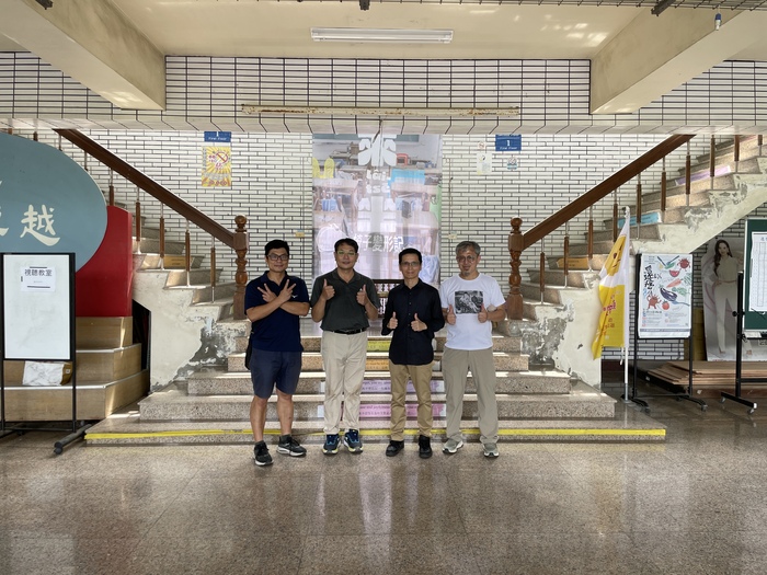 許遠達老師、敬世龍校長、鄭正雄老師、林武成老師！讚！