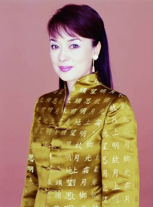 翁倩玉藝術家